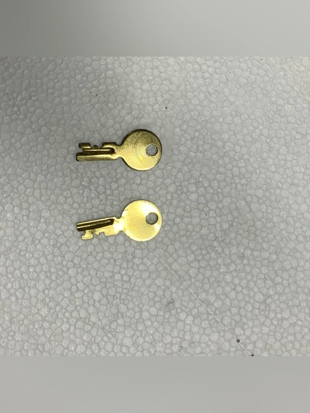 N/A case keys business